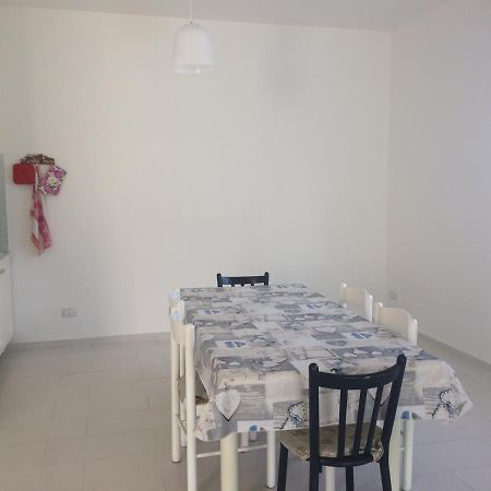 A Casa Di Nonna Luciana - Trilocale Con Giardino Apartment เชริอาเล ภายนอก รูปภาพ